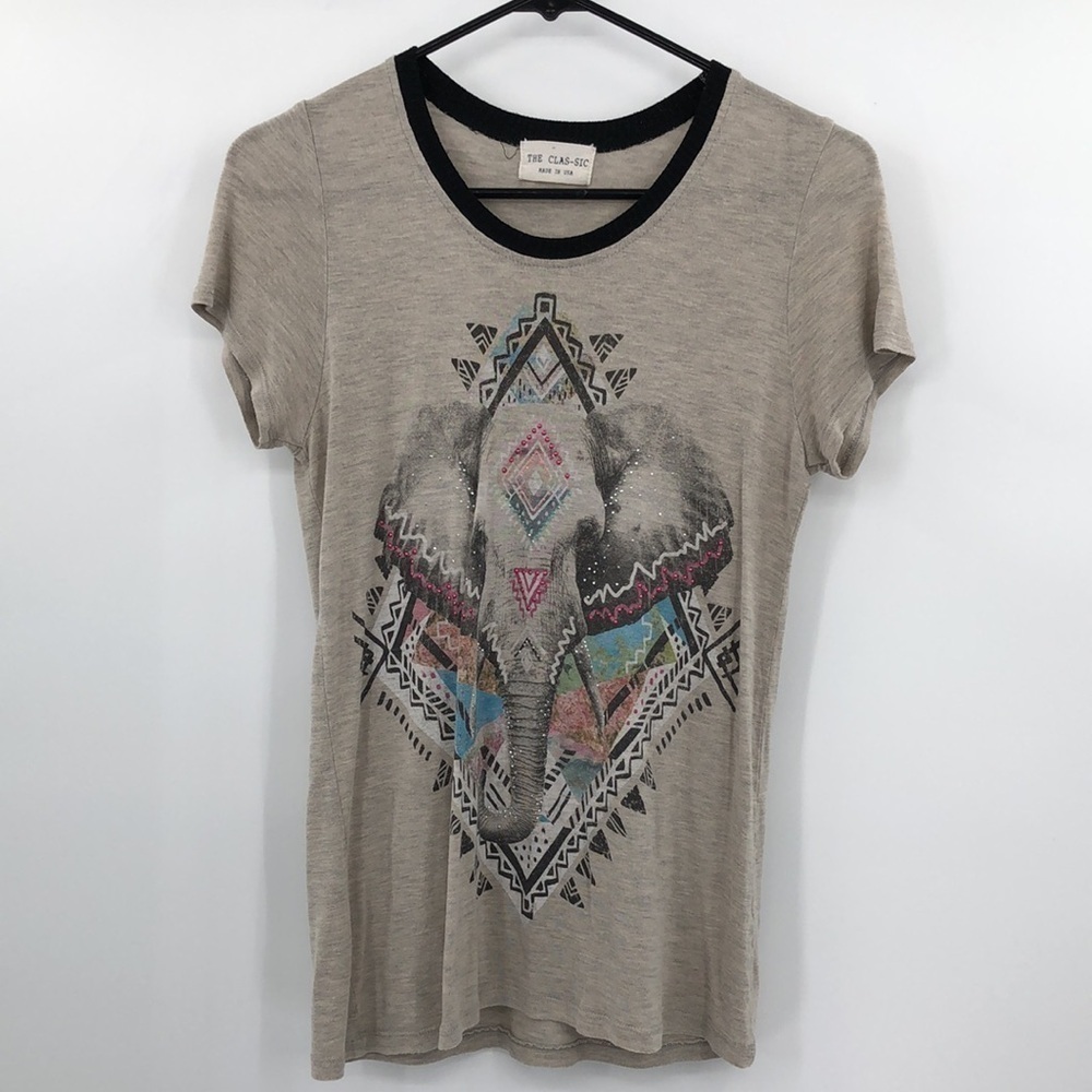 3/$25 THE CLAS-SIC Made in USA Elephant, Sparkly Embellishments T-shirt Size M
